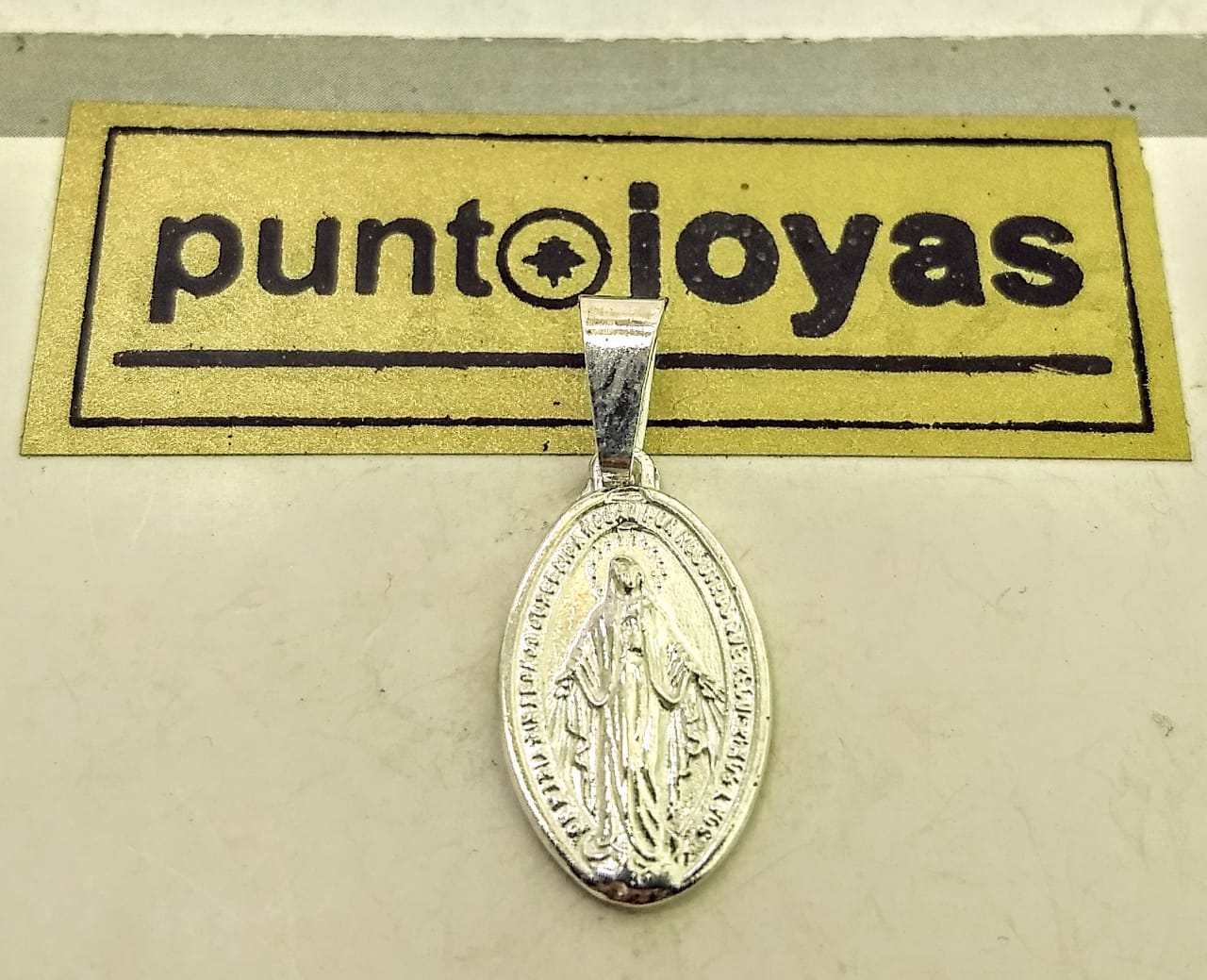 Medalla San Benito pequeña 8mm diámetro de Plata de ley 925 : Joyeria  online, joyeria plata